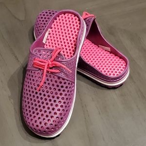 Uanmi Pink and Purple Water Shoes Size 8.